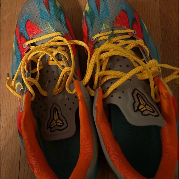 Nike Kobe 8 GC
Venice Beach (2013) - Picture 5 of 10